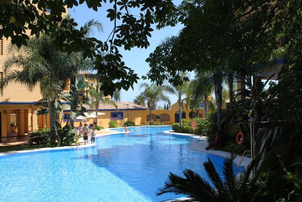 Los Naranjos Mar. Marbella Buitenkant foto